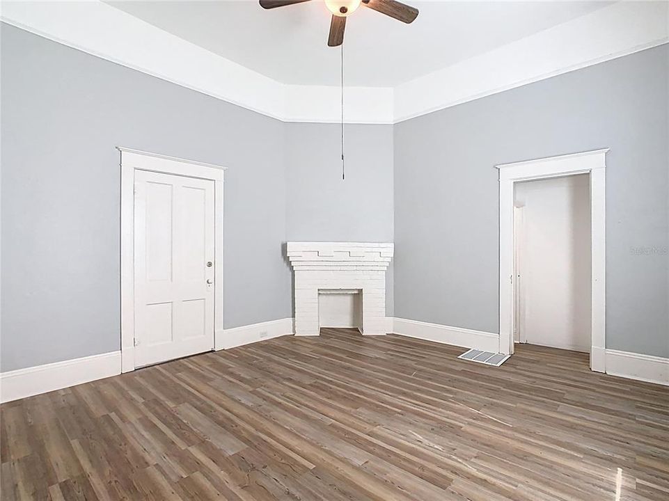 На продажу: $765,999 (5 спален, 4 ванн, 3518 Квадратных фут)