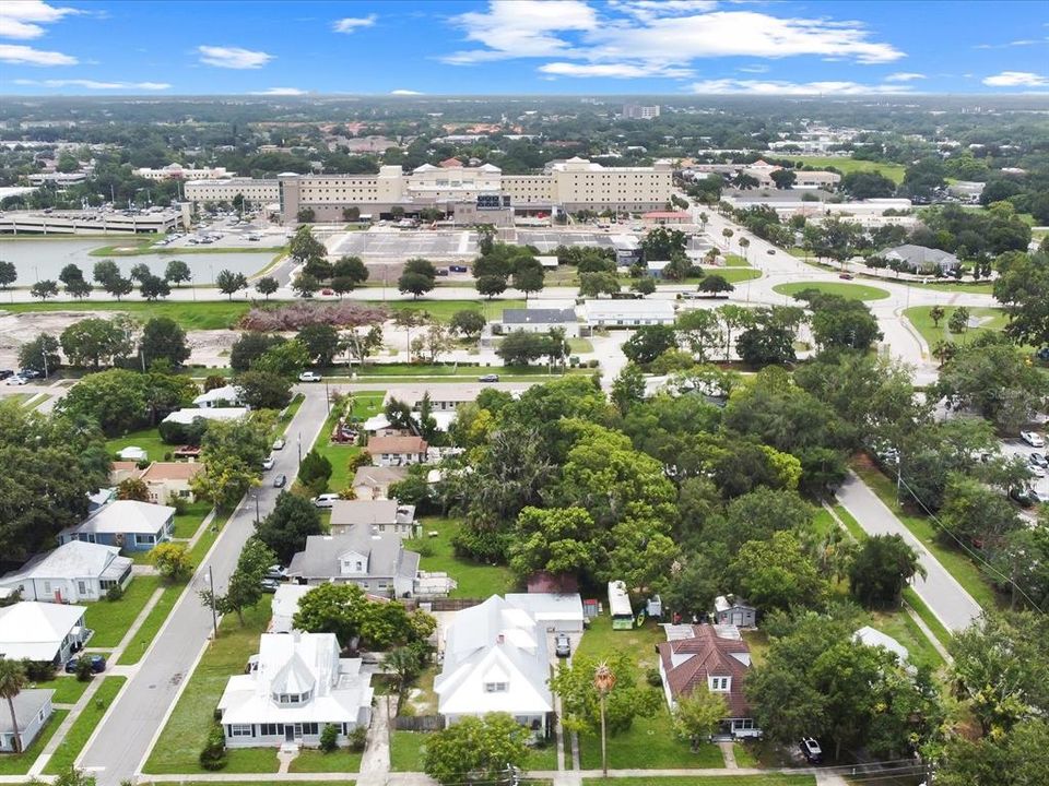En Venta: $765,999 (5 camas, 4 baños, 3518 Pies cuadrados)