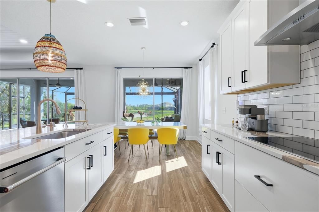 En Venta: $999,980 (4 camas, 4 baños, 3182 Pies cuadrados)