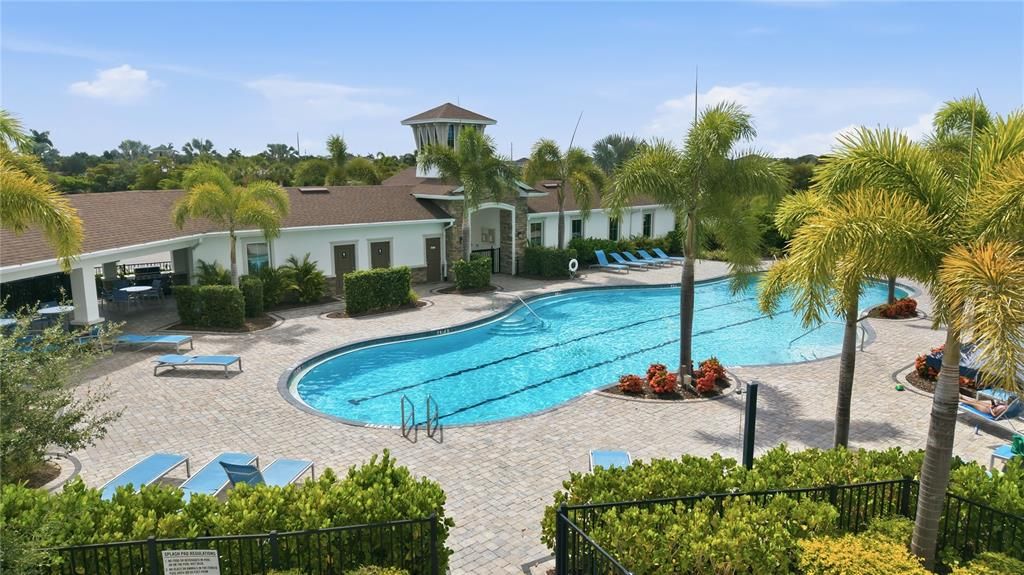 En Venta: $999,980 (4 camas, 4 baños, 3182 Pies cuadrados)