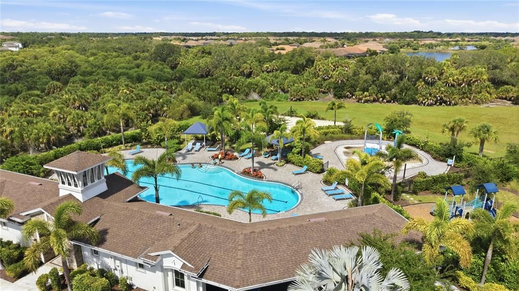 En Venta: $999,980 (4 camas, 4 baños, 3182 Pies cuadrados)