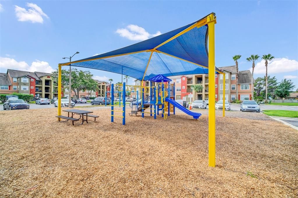 В аренду: $1,800 (2 спален, 2 ванн, 1026 Квадратных фут)