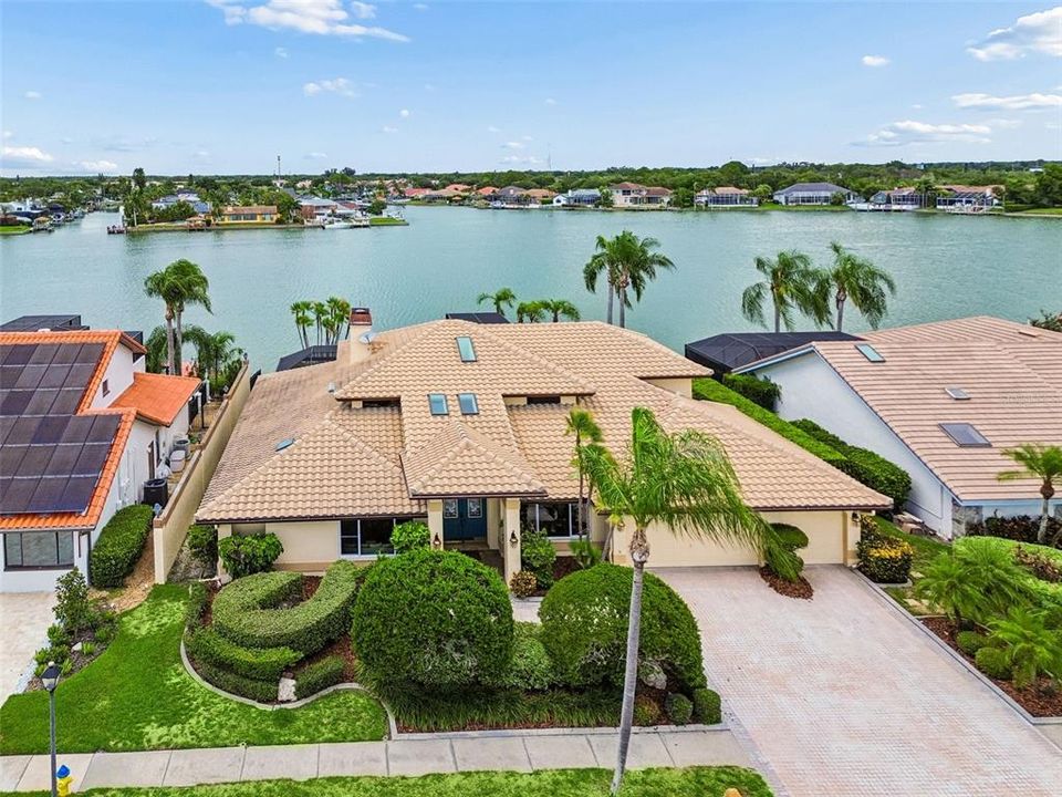 En Venta: $1,350,000 (4 camas, 3 baños, 3259 Pies cuadrados)