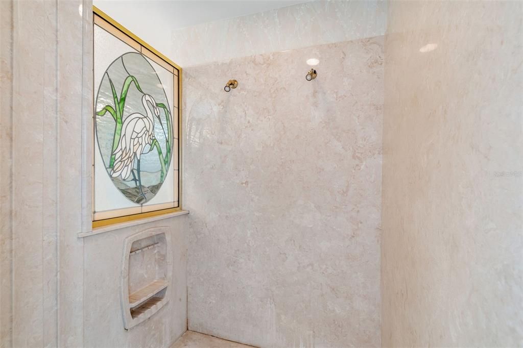 En Venta: $1,350,000 (4 camas, 3 baños, 3259 Pies cuadrados)