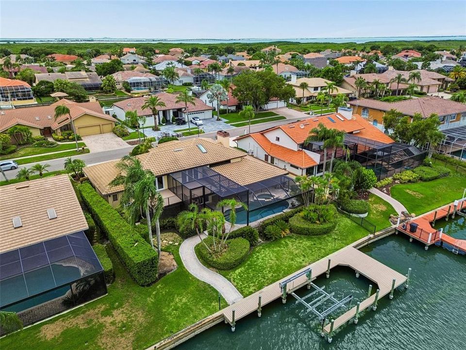 En Venta: $1,350,000 (4 camas, 3 baños, 3259 Pies cuadrados)