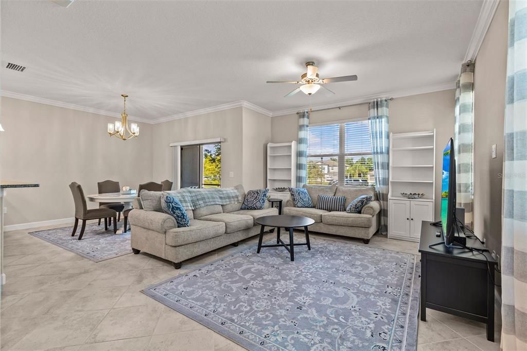 На продажу: $339,000 (3 спален, 2 ванн, 1801 Квадратных фут)