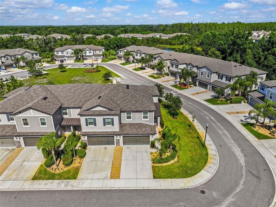 На продажу: $339,000 (3 спален, 2 ванн, 1801 Квадратных фут)