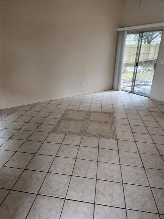 En Renta: $2,200 (2 camas, 2 baños, 935 Pies cuadrados)