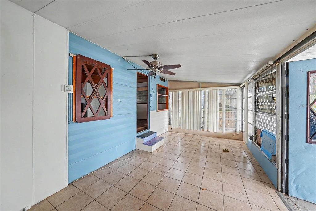 Active With Contract: $40,000 (1 beds, 1 baths, 264 Square Feet)