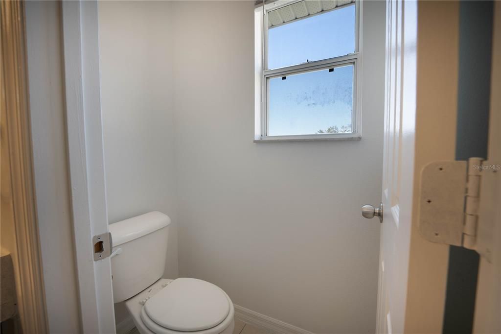 For Rent: $2,150 (3 beds, 2 baths, 1468 Square Feet)
