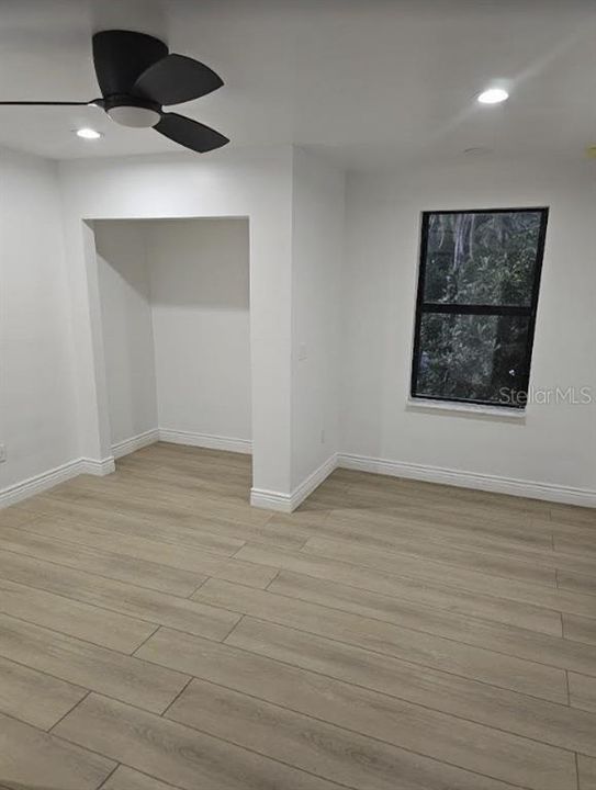 En Renta: $5,200 (4 camas, 3 baños, 2547 Pies cuadrados)