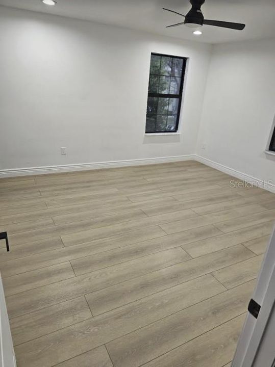 En Renta: $5,200 (4 camas, 3 baños, 2547 Pies cuadrados)