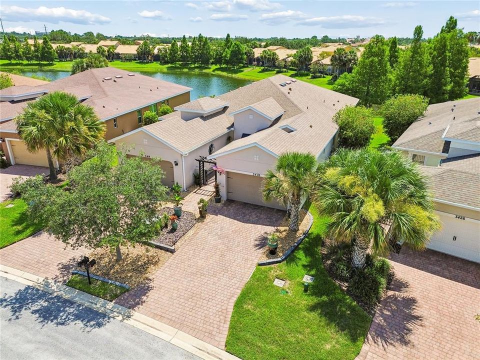 En Venta: $295,000 (2 camas, 2 baños, 1499 Pies cuadrados)