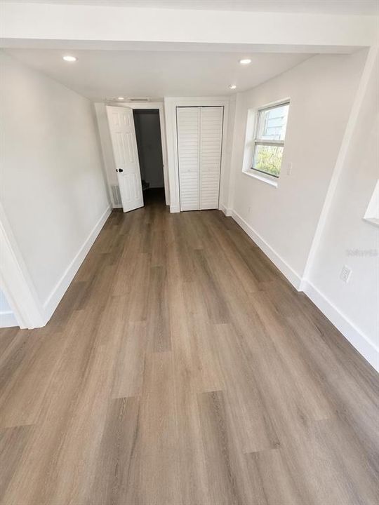 For Sale: $240,000 (2 beds, 2 baths, 1020 Square Feet)