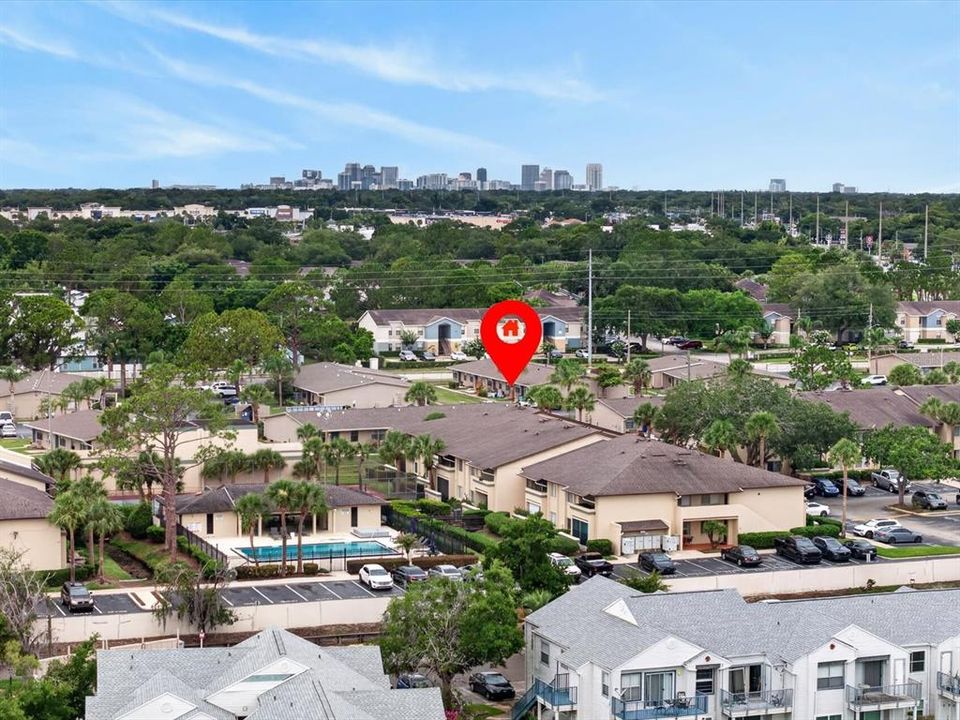 For Sale: $139,999 (1 beds, 1 baths, 742 Square Feet)
