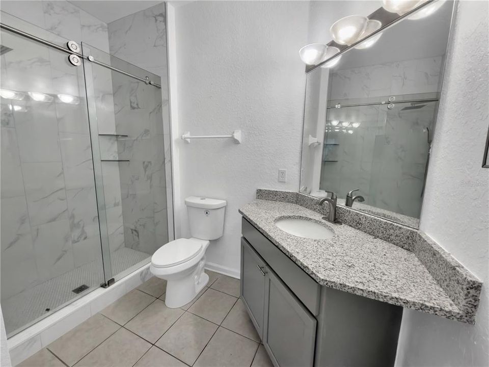 For Sale: $239,000 (3 beds, 2 baths, 1408 Square Feet)