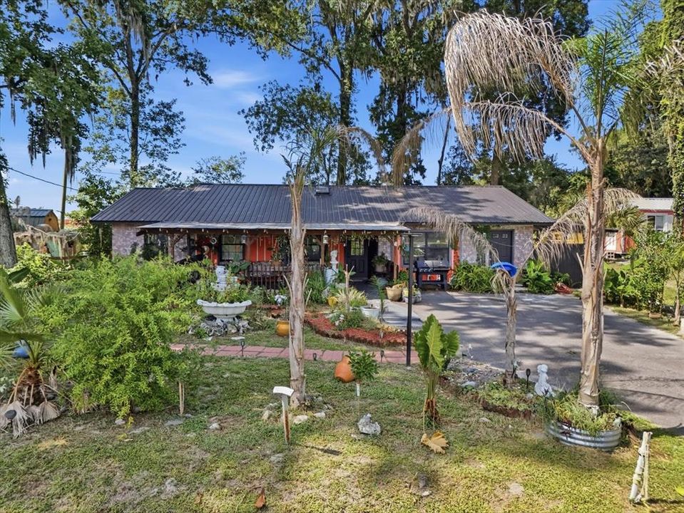 На продажу: $349,500 (4 спален, 2 ванн, 1675 Квадратных фут)