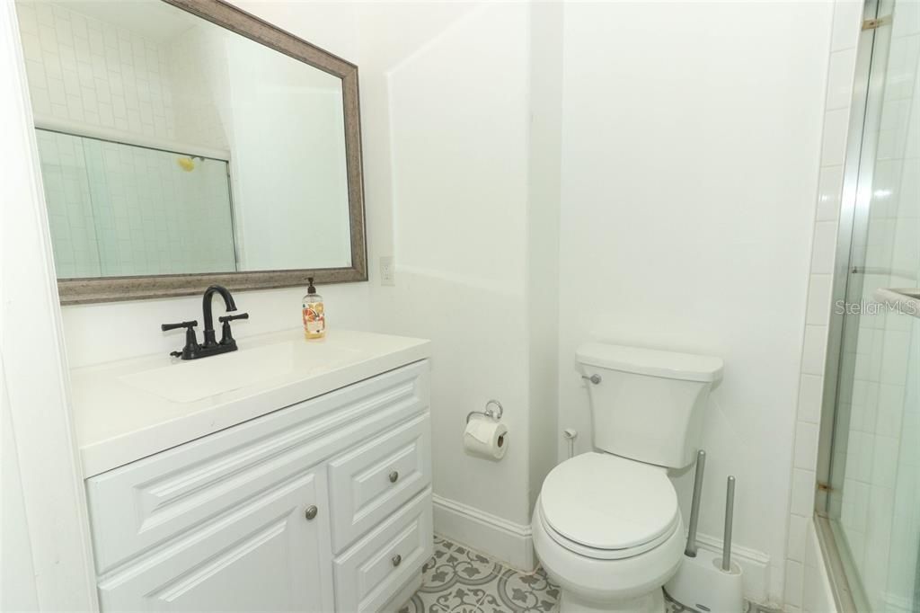 В аренду: $9,900 (5 спален, 6 ванн, 2735 Квадратных фут)