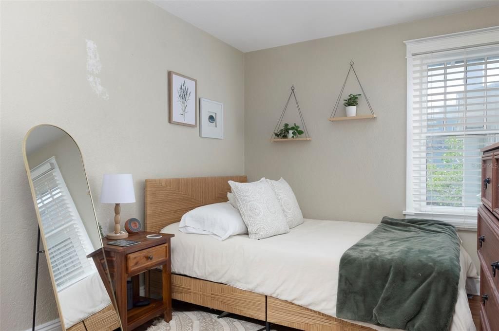 For Sale: $1,100,000 (7 beds, 0 baths, 3077 Square Feet)