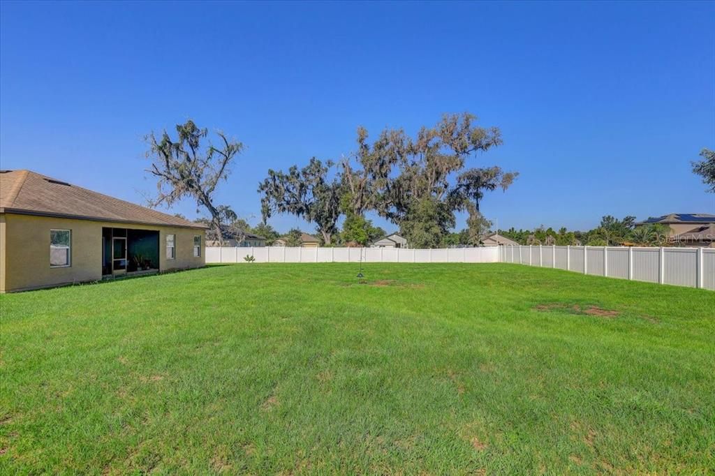 For Sale: $429,900 (4 beds, 3 baths, 2160 Square Feet)