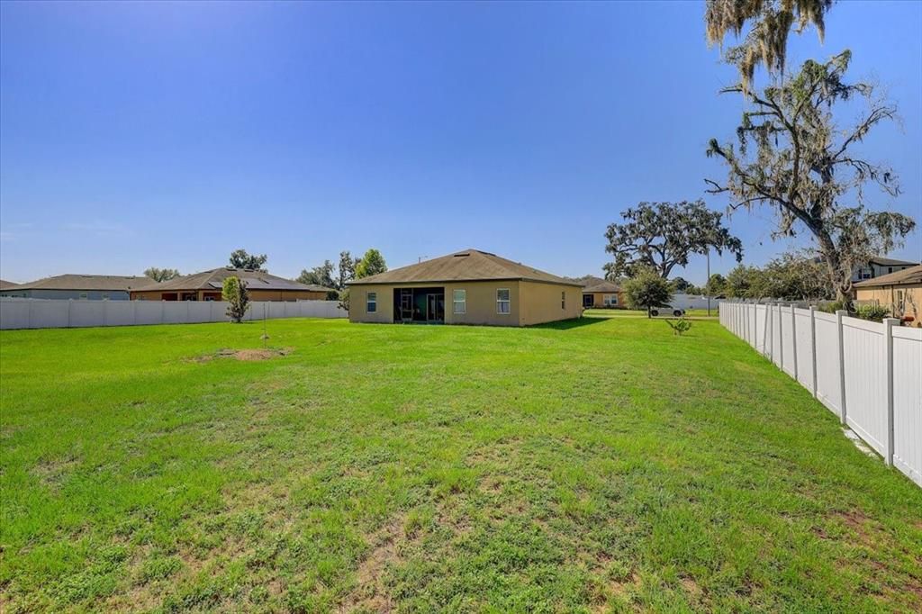 For Sale: $429,900 (4 beds, 3 baths, 2160 Square Feet)