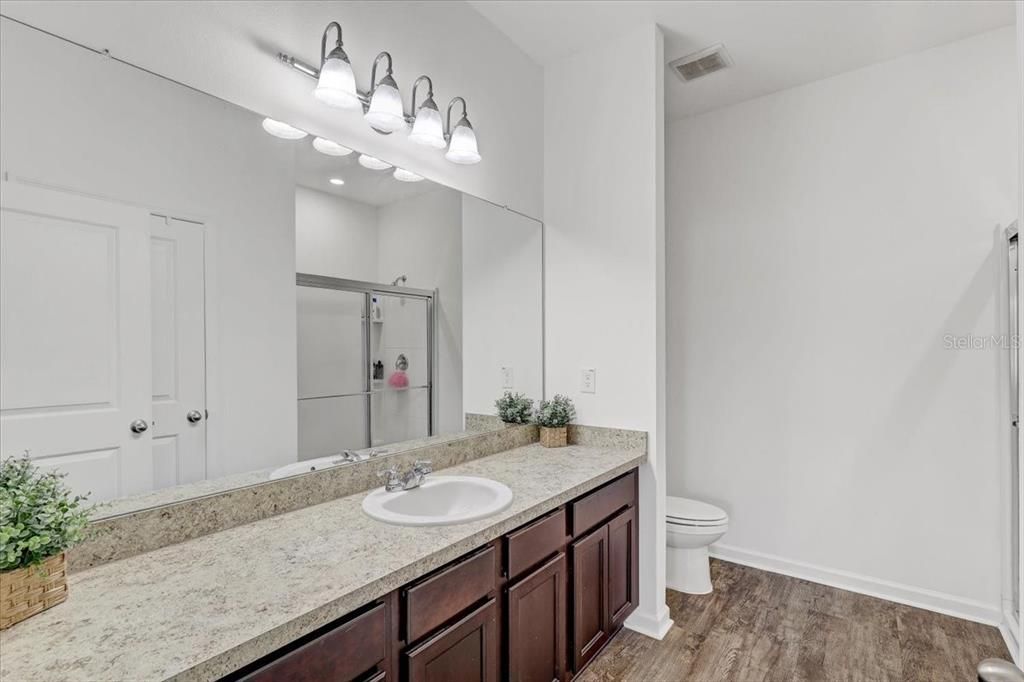 For Sale: $429,900 (4 beds, 3 baths, 2160 Square Feet)