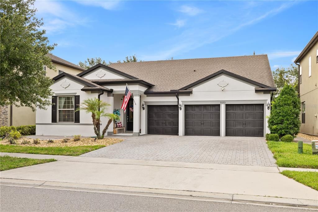 For Sale: $1,090,000 (5 beds, 4 baths, 3291 Square Feet)