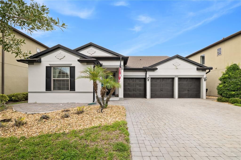 For Sale: $1,090,000 (5 beds, 4 baths, 3291 Square Feet)