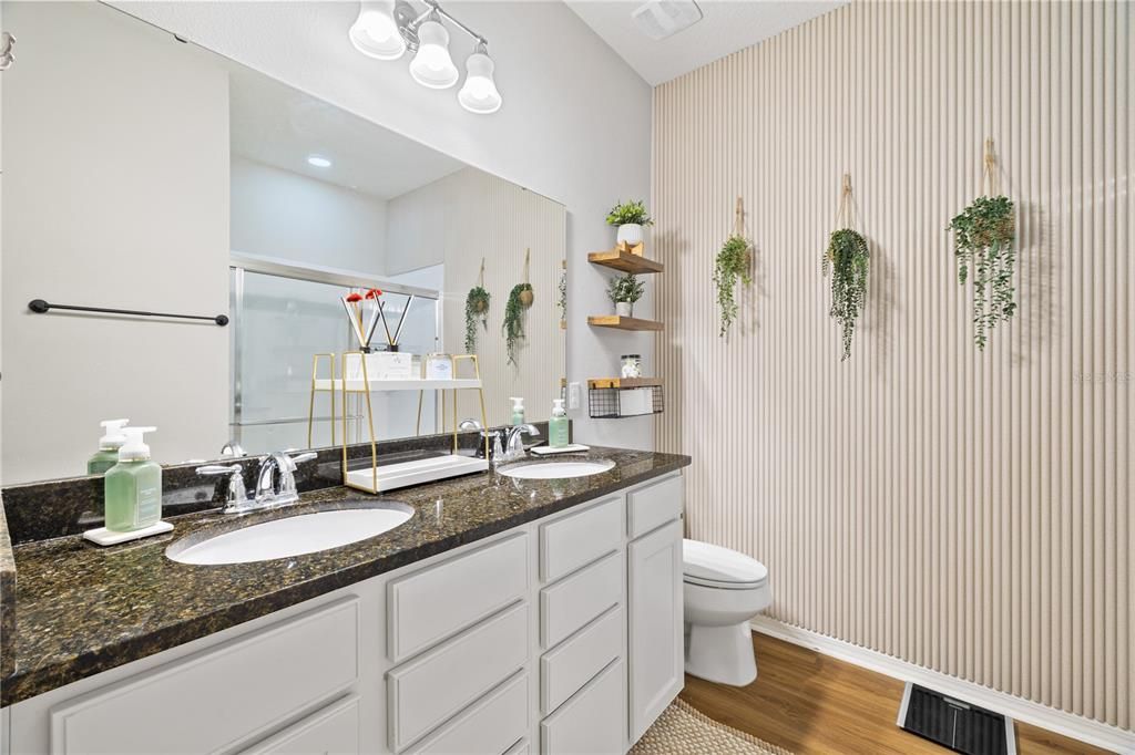 For Sale: $1,090,000 (5 beds, 4 baths, 3291 Square Feet)