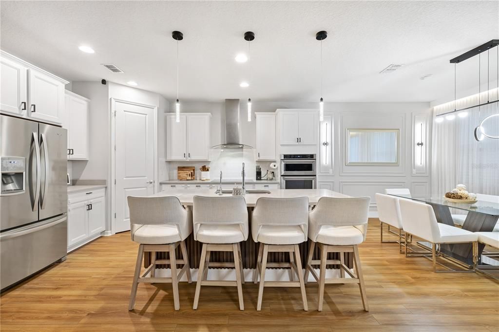 For Sale: $1,090,000 (5 beds, 4 baths, 3291 Square Feet)