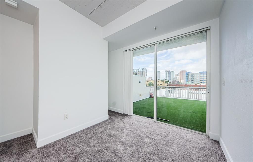 For Rent: $4,500 (2 beds, 2 baths, 2100 Square Feet)