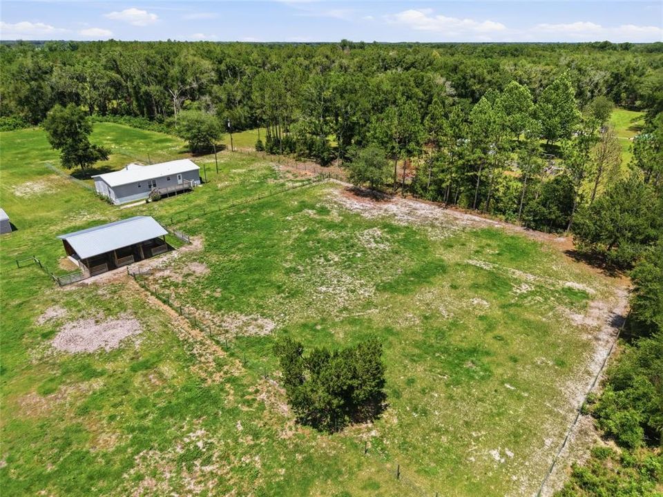 For Sale: $349,000 (3 beds, 2 baths, 1800 Square Feet)