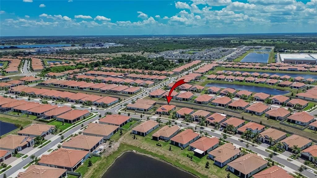 На продажу: $349,000 (2 спален, 2 ванн, 1761 Квадратных фут)