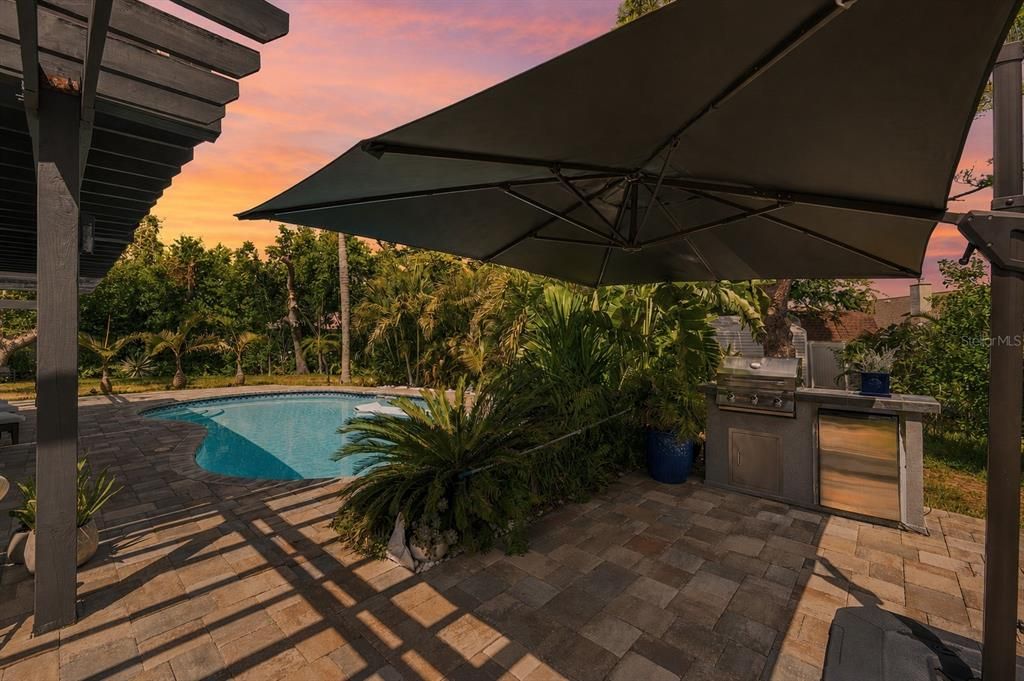En Venta: $749,000 (3 camas, 2 baños, 1610 Pies cuadrados)