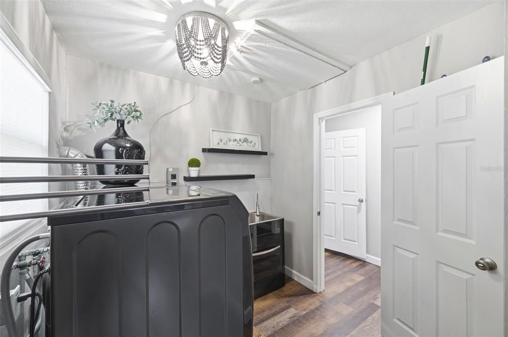 En Venta: $749,000 (3 camas, 2 baños, 1610 Pies cuadrados)