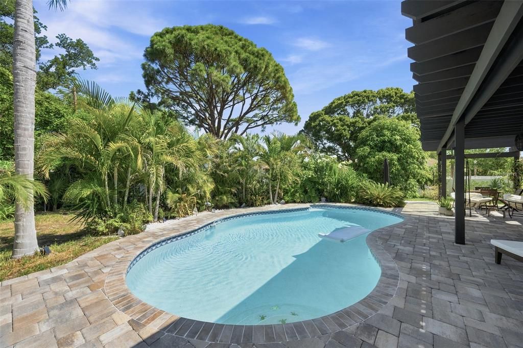 En Venta: $749,000 (3 camas, 2 baños, 1610 Pies cuadrados)