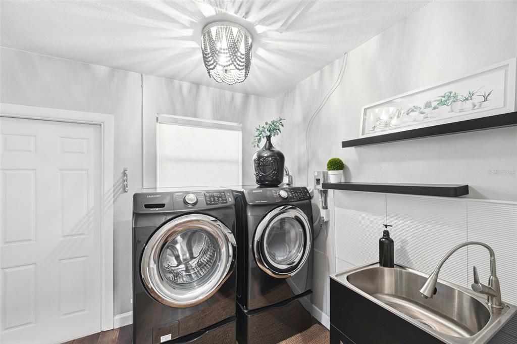 En Venta: $749,000 (3 camas, 2 baños, 1610 Pies cuadrados)
