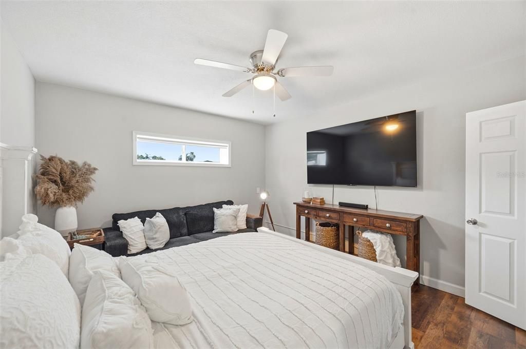 En Venta: $749,000 (3 camas, 2 baños, 1610 Pies cuadrados)