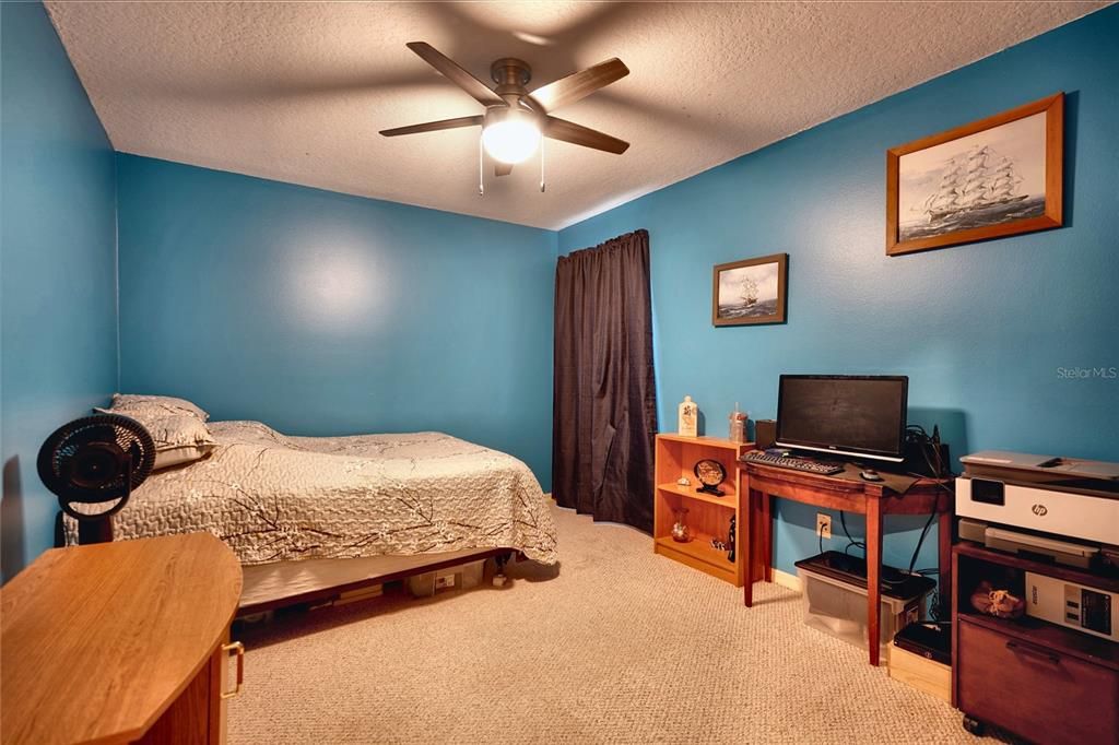 En Venta: $499,000 (4 camas, 2 baños, 1970 Pies cuadrados)