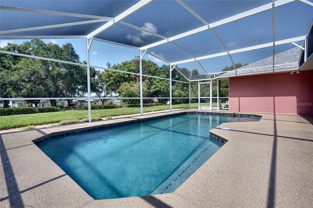 En Venta: $499,000 (4 camas, 2 baños, 1970 Pies cuadrados)