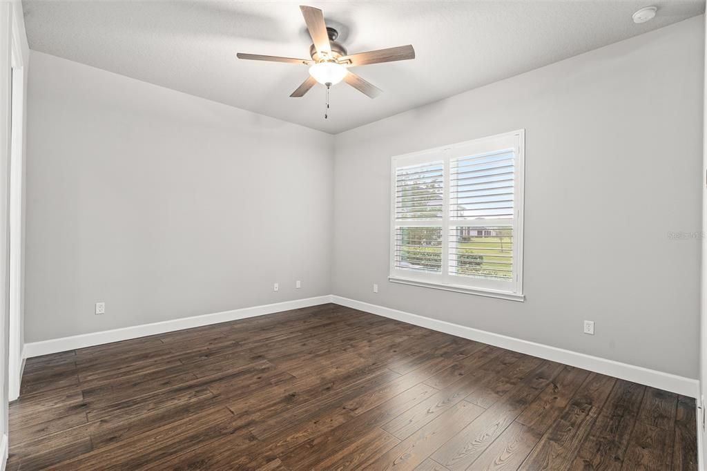 For Sale: $398,900 (3 beds, 3 baths, 2137 Square Feet)