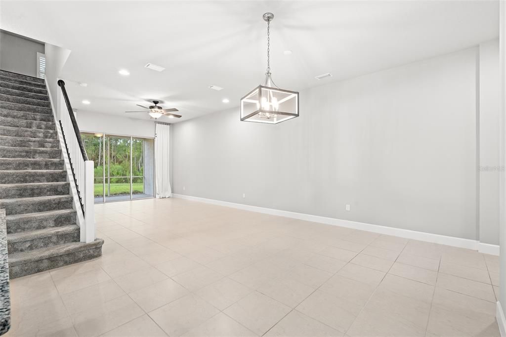 For Sale: $398,900 (3 beds, 3 baths, 2137 Square Feet)
