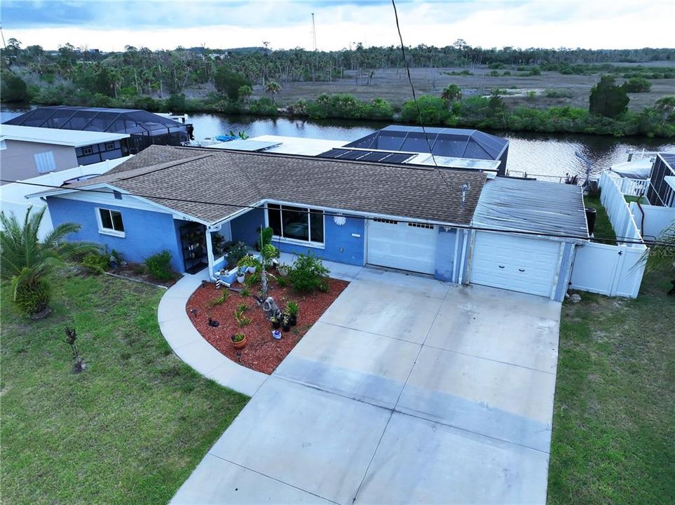 For Sale: $424,990 (3 beds, 2 baths, 1711 Square Feet)