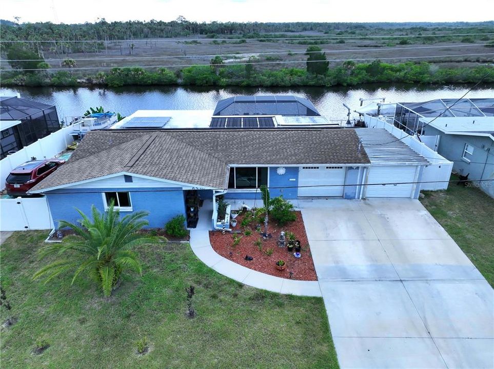 For Sale: $424,990 (3 beds, 2 baths, 1711 Square Feet)