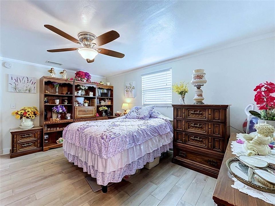 For Sale: $424,990 (3 beds, 2 baths, 1711 Square Feet)