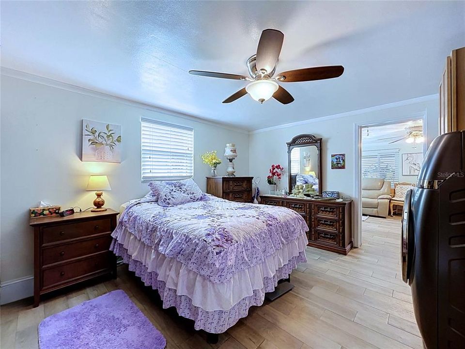 For Sale: $424,990 (3 beds, 2 baths, 1711 Square Feet)
