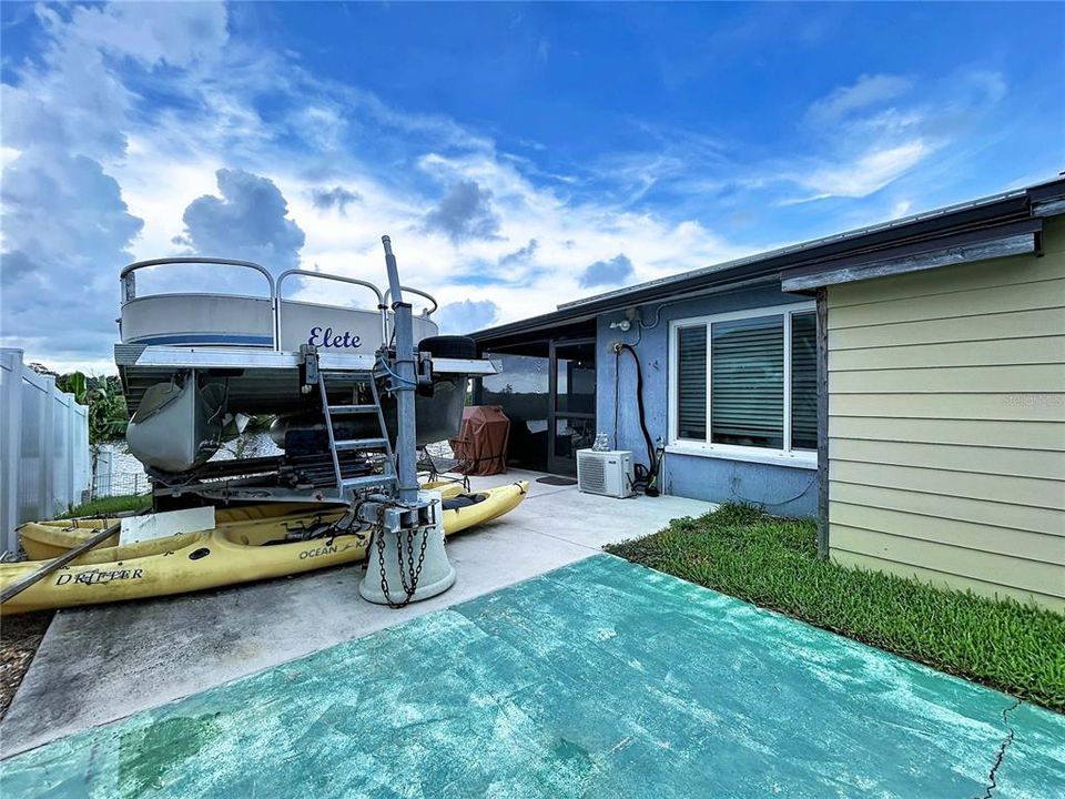 For Sale: $424,990 (3 beds, 2 baths, 1711 Square Feet)