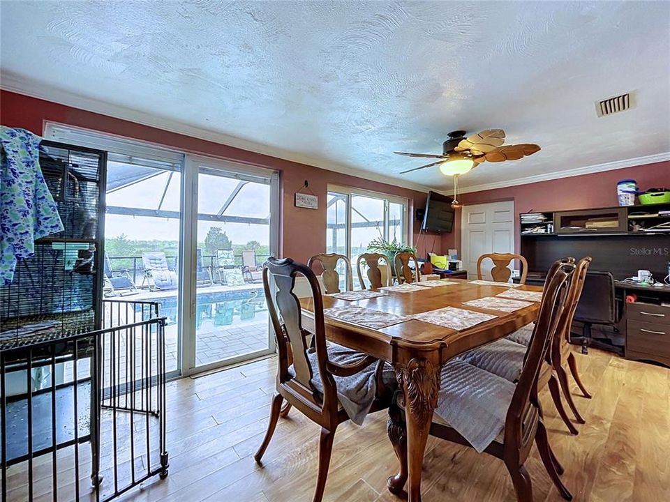For Sale: $424,990 (3 beds, 2 baths, 1711 Square Feet)