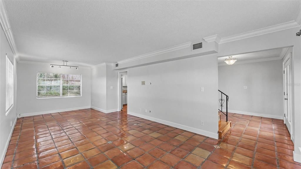 На продажу: $449,999 (4 спален, 3 ванн, 2247 Квадратных фут)