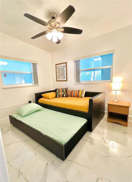 В аренду: $3,400 (4 спален, 2 ванн, 1553 Квадратных фут)